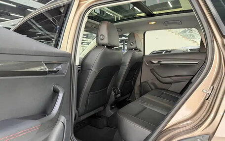 Skoda Karoq I, 2022 год, 2 290 911 рублей, 10 фотография