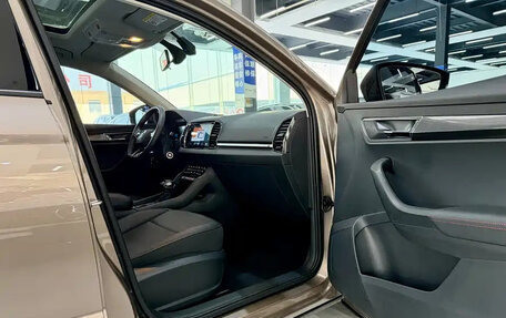 Skoda Karoq I, 2022 год, 2 290 911 рублей, 9 фотография