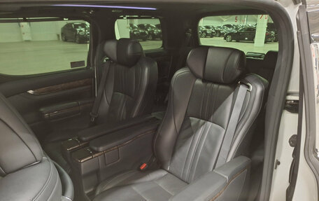 Toyota Alphard III, 2019 год, 5 085 000 рублей, 15 фотография