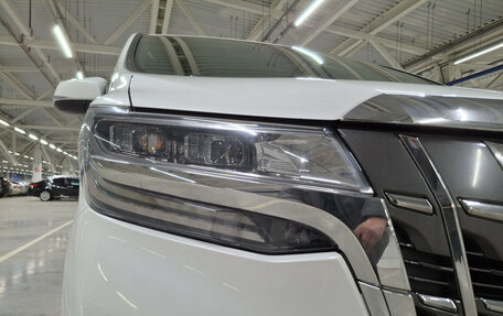 Toyota Alphard III, 2019 год, 5 085 000 рублей, 21 фотография