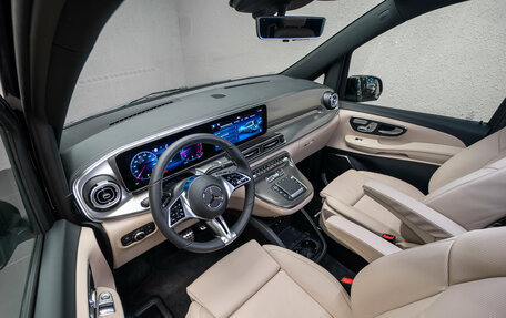 Mercedes-Benz V-Класс, 2024 год, 13 000 000 рублей, 7 фотография