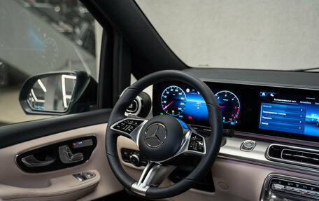 Mercedes-Benz V-Класс, 2024 год, 13 000 000 рублей, 10 фотография