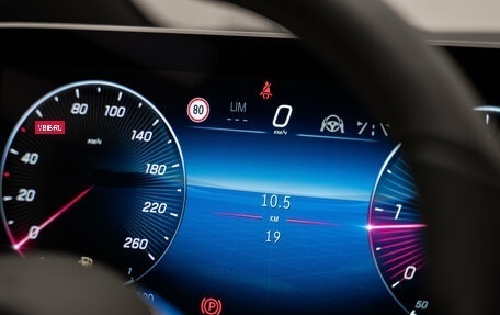 Mercedes-Benz V-Класс, 2024 год, 13 000 000 рублей, 12 фотография