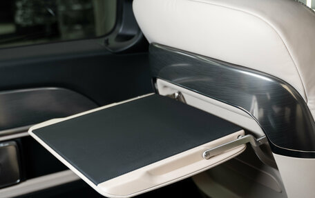 Mercedes-Benz V-Класс, 2024 год, 13 000 000 рублей, 24 фотография