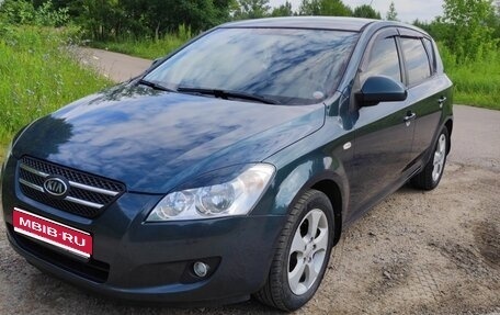 KIA cee'd I рестайлинг, 2008 год, 600 000 рублей, 1 фотография