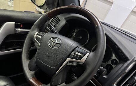 Toyota Land Cruiser 200, 2018 год, 7 500 000 рублей, 23 фотография