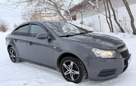 Chevrolet Cruze II, 2011 год, 375 000 рублей, 6 фотография