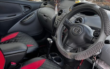 Toyota Vitz, 2002 год, 390 000 рублей, 10 фотография