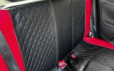 Toyota Vitz, 2002 год, 390 000 рублей, 6 фотография