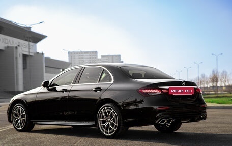 Mercedes-Benz E-Класс, 2021 год, 3 820 000 рублей, 2 фотография