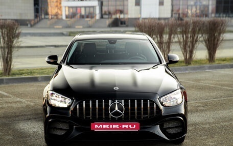 Mercedes-Benz E-Класс, 2021 год, 3 820 000 рублей, 6 фотография