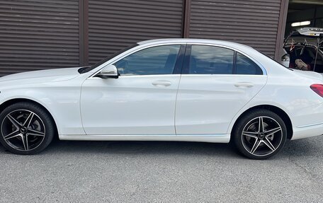 Mercedes-Benz C-Класс, 2014 год, 1 950 000 рублей, 2 фотография