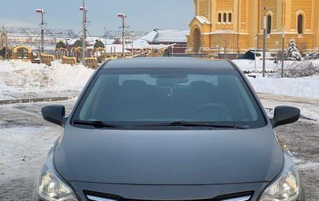 Hyundai Solaris II рестайлинг, 2014 год, 799 000 рублей, 4 фотография