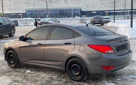 Hyundai Solaris II рестайлинг, 2014 год, 799 000 рублей, 13 фотография