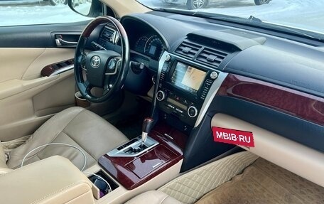 Toyota Camry, 2012 год, 1 680 000 рублей, 8 фотография