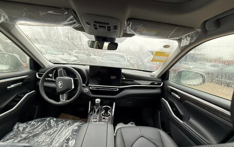 Toyota Highlander, 2025 год, 6 000 000 рублей, 20 фотография