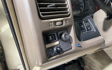 Nissan Patrol, 2003 год, 888 000 рублей, 11 фотография