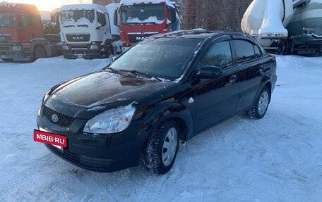 KIA Rio II, 2006 год, 367 000 рублей, 2 фотография