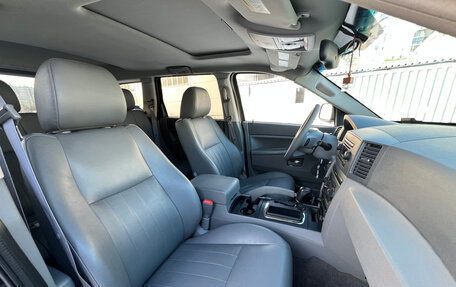 Jeep Grand Cherokee, 2005 год, 860 000 рублей, 12 фотография