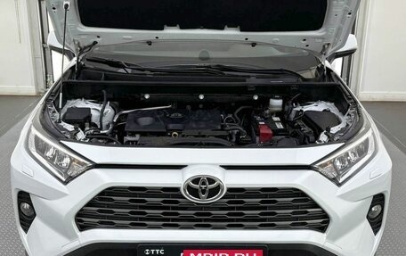 Toyota RAV4, 2021 год, 4 049 000 рублей, 11 фотография