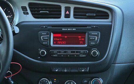 KIA cee'd III, 2014 год, 1 349 000 рублей, 21 фотография