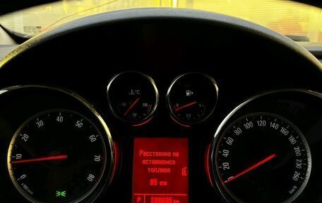 Opel Astra J, 2012 год, 750 000 рублей, 13 фотография