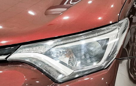 Toyota RAV4, 2016 год, 2 450 000 рублей, 21 фотография