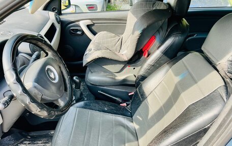 Renault Logan I, 2011 год, 299 000 рублей, 2 фотография