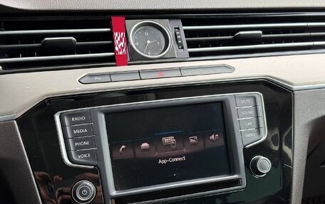 Volkswagen Passat B8 рестайлинг, 2016 год, 2 100 000 рублей, 14 фотография