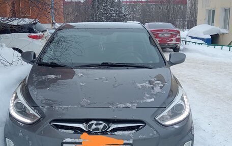 Hyundai Solaris II рестайлинг, 2013 год, 700 000 рублей, 6 фотография