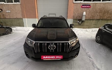 Toyota Land Cruiser Prado 150 рестайлинг 2, 2019 год, 5 430 000 рублей, 2 фотография