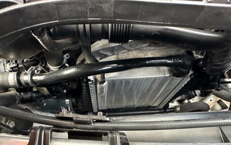 Mercedes-Benz E-Класс, 2019 год, 3 550 000 рублей, 15 фотография