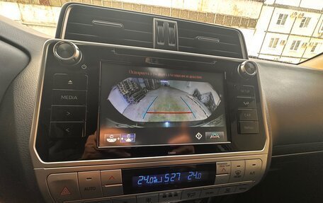 Toyota Land Cruiser Prado 150 рестайлинг 2, 2019 год, 5 430 000 рублей, 13 фотография