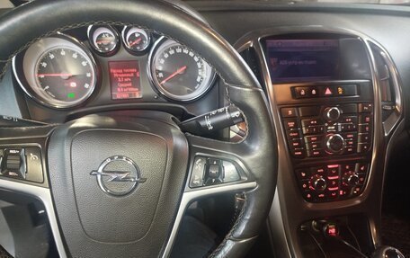 Opel Astra J, 2011 год, 900 000 рублей, 4 фотография