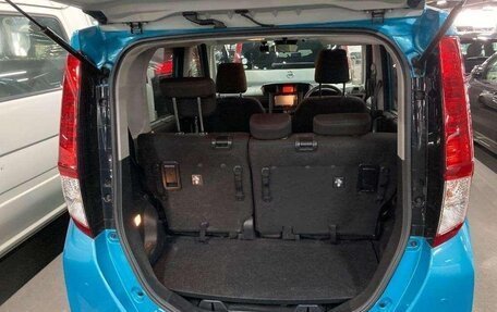 Toyota Roomy I, 2022 год, 625 000 рублей, 2 фотография