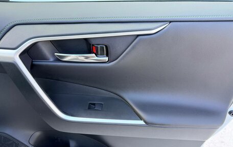 Toyota RAV4, 2025 год, 4 250 000 рублей, 18 фотография