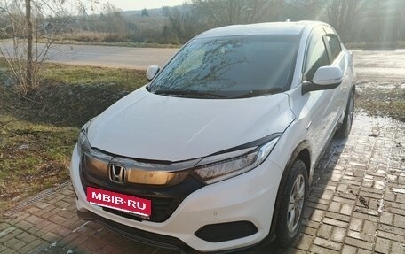 Honda Vezel, 2021 год, 2 149 000 рублей, 1 фотография