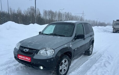 Chevrolet Niva I рестайлинг, 2016 год, 677 000 рублей, 1 фотография