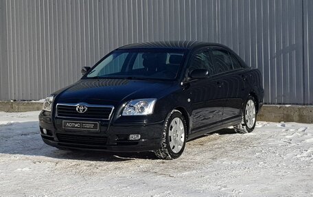 Toyota Avensis III рестайлинг, 2004 год, 749 000 рублей, 3 фотография
