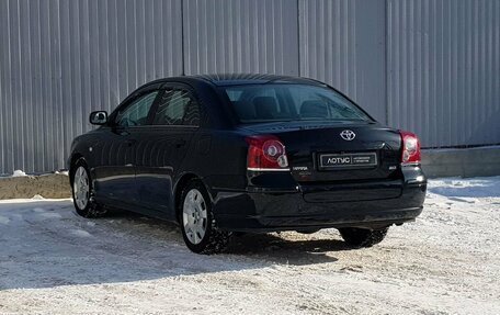 Toyota Avensis III рестайлинг, 2004 год, 749 000 рублей, 4 фотография