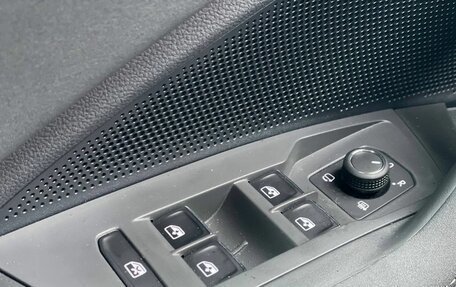 Volkswagen Tiguan, 2025 год, 4 900 000 рублей, 8 фотография