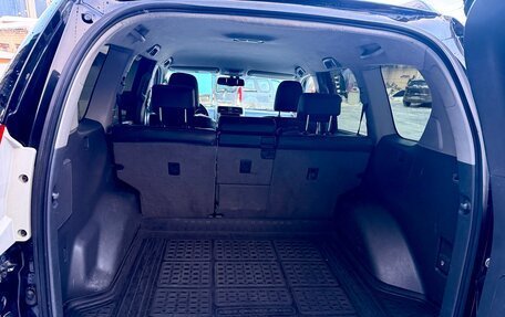 Toyota Land Cruiser Prado 150 рестайлинг 2, 2011 год, 2 500 000 рублей, 13 фотография