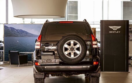 Toyota Land Cruiser Prado 120 рестайлинг, 2004 год, 1 695 000 рублей, 5 фотография