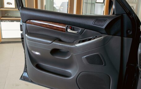 Toyota Land Cruiser Prado 120 рестайлинг, 2004 год, 1 695 000 рублей, 12 фотография