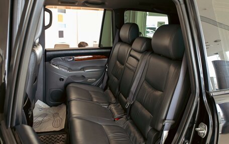 Toyota Land Cruiser Prado 120 рестайлинг, 2004 год, 1 695 000 рублей, 18 фотография