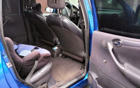 Mercedes-Benz A-Класс, 2001 год, 410 000 рублей, 1 фотография