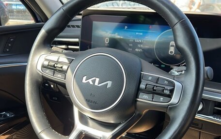 KIA K5, 2021 год, 2 100 000 рублей, 19 фотография