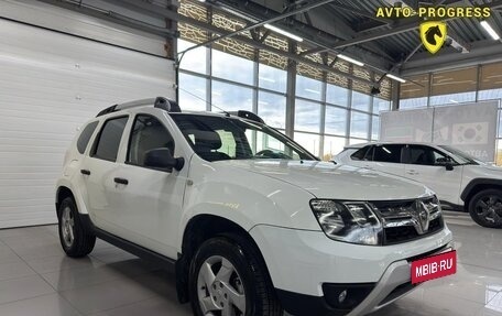 Renault Duster I рестайлинг, 2017 год, 1 180 000 рублей, 3 фотография