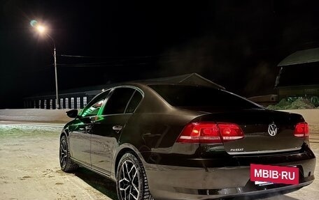 Volkswagen Passat B7, 2011 год, 950 000 рублей, 6 фотография