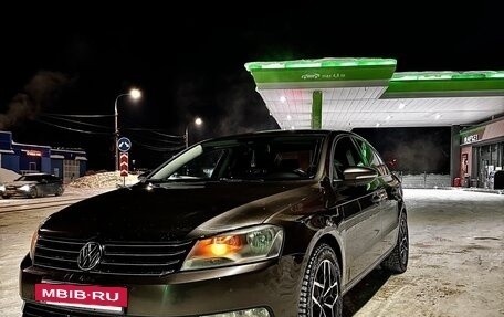 Volkswagen Passat B7, 2011 год, 950 000 рублей, 8 фотография